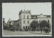[Miejska Biblioteka Publiczna w Radomiu ; ul. Żeromskiego 40] ; Budynek