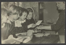 [Miejska Biblioteka Publiczna] ; Filia nr 2 ul. Młodzianowska 102